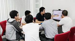 5 Senior PHP Developers (Laravel) 5 Senior PHP Developers (Laravel)